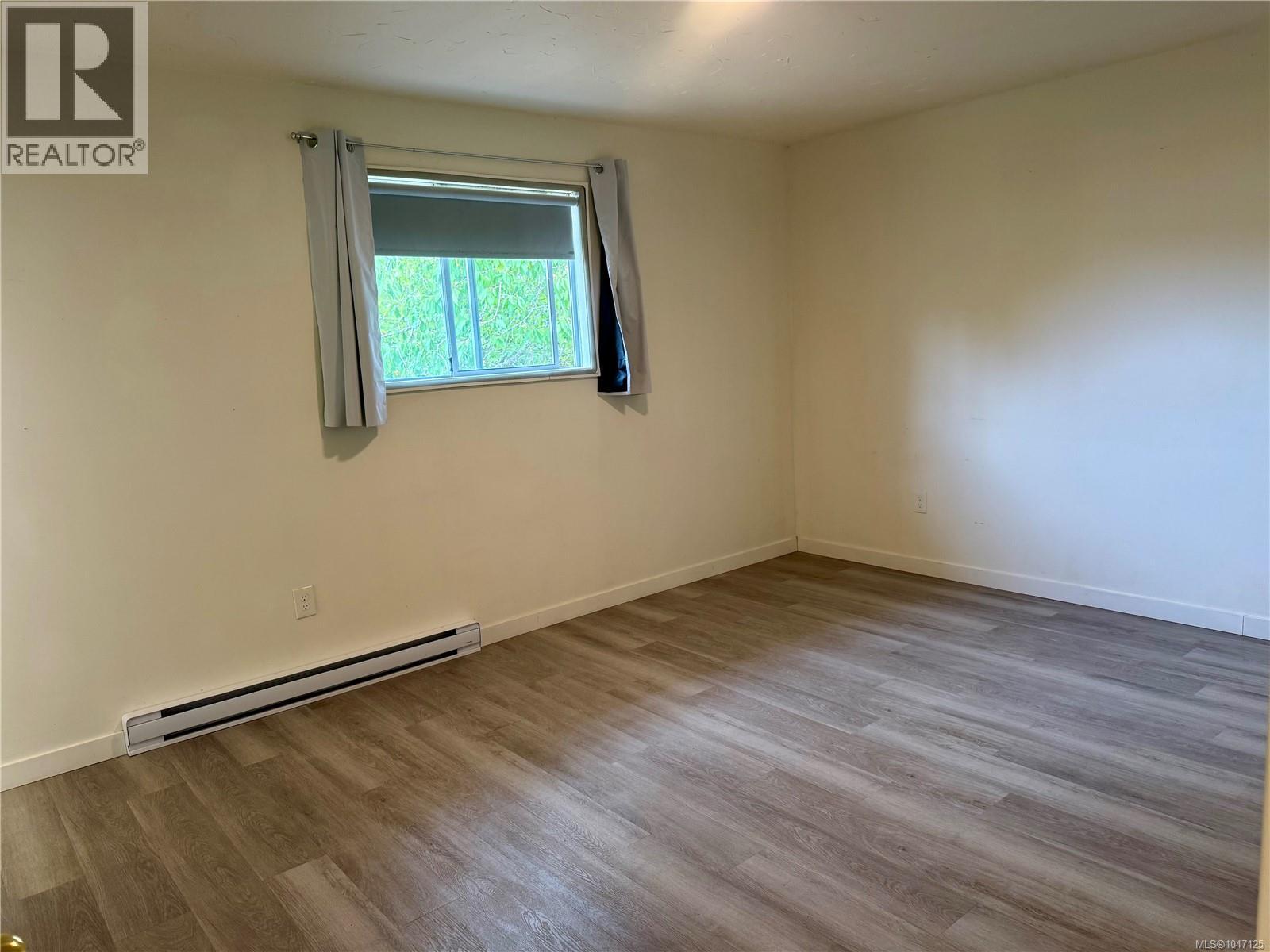 6185 Palahi Rd - 7