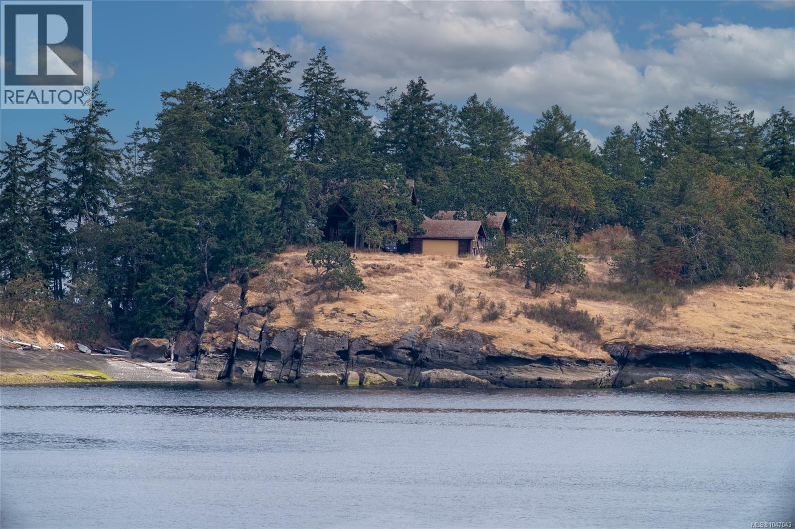 #325 2562 Departure Bay Rd - Image 15