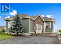 30 Sgt Donald Lucas Drive thumbnail 38