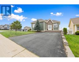 30 Sgt Donald Lucas Drive thumbnail 40