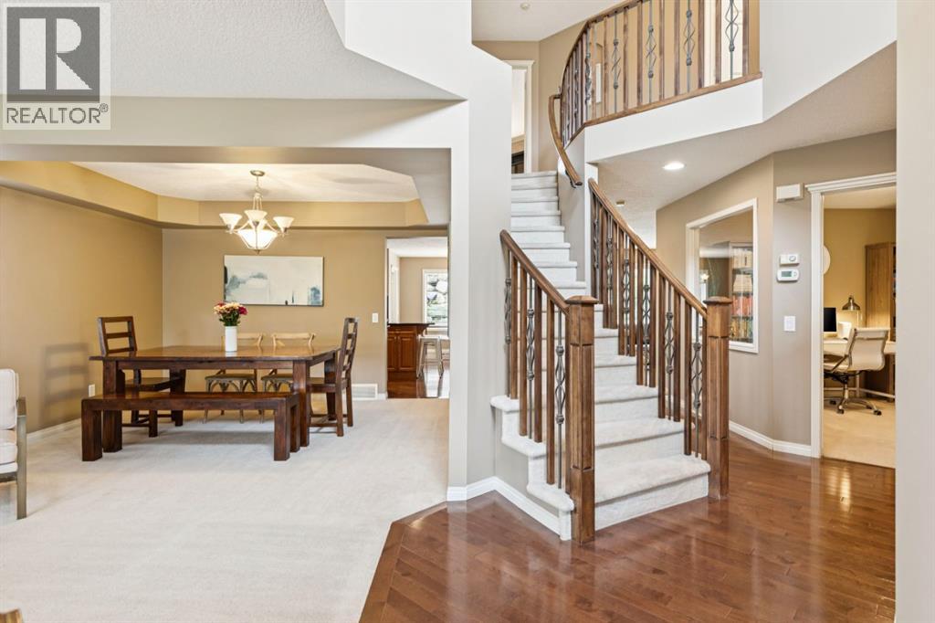 51 Sienna Park Crescent SW - 15
