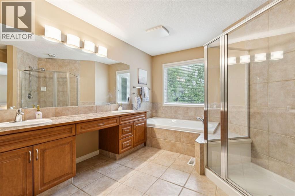 51 Sienna Park Crescent SW - 20
