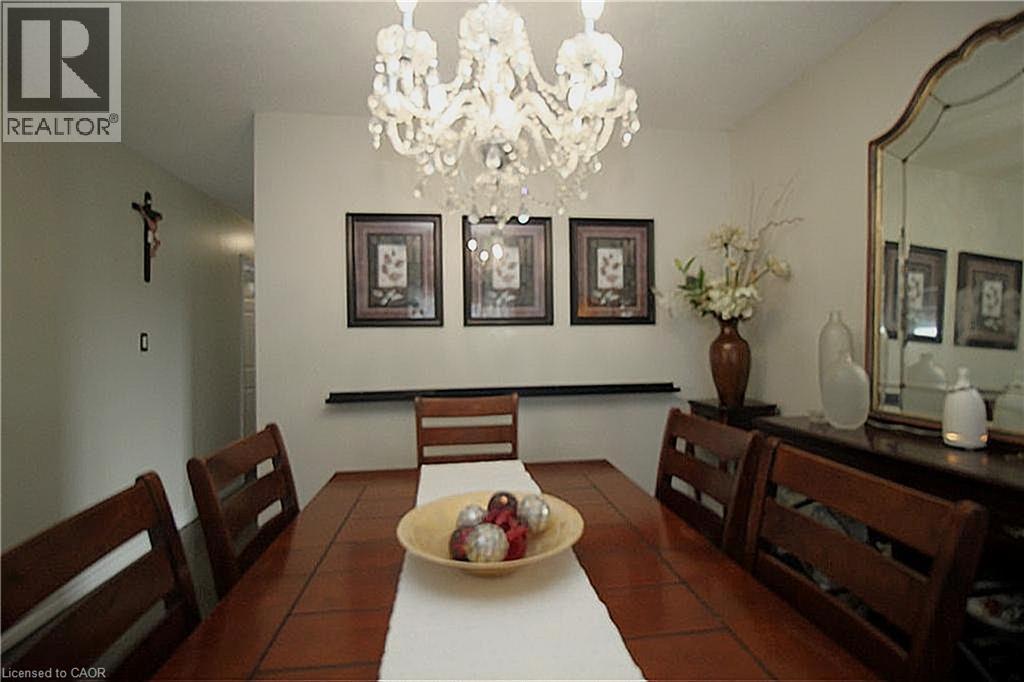 35 GARDEN Crescent - Image 16