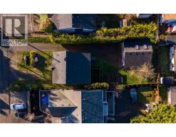 3026 Donald St, Saanich, BC V9A1Y2 Photo 30
