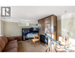 Storage - 3026 Donald St, Saanich, BC V9A1Y2 Photo 7