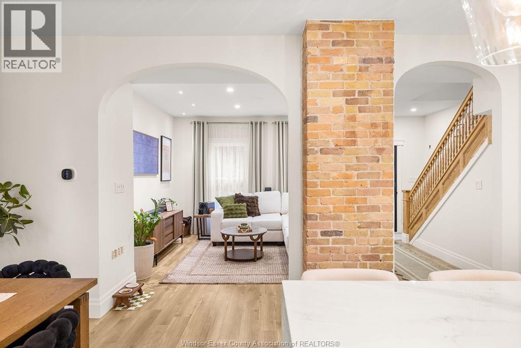 797 MONMOUTH ROAD - 21
