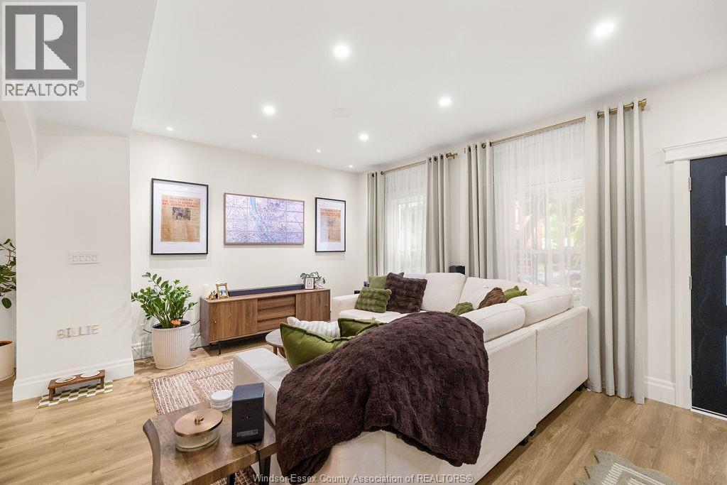 797 MONMOUTH ROAD - Image 6