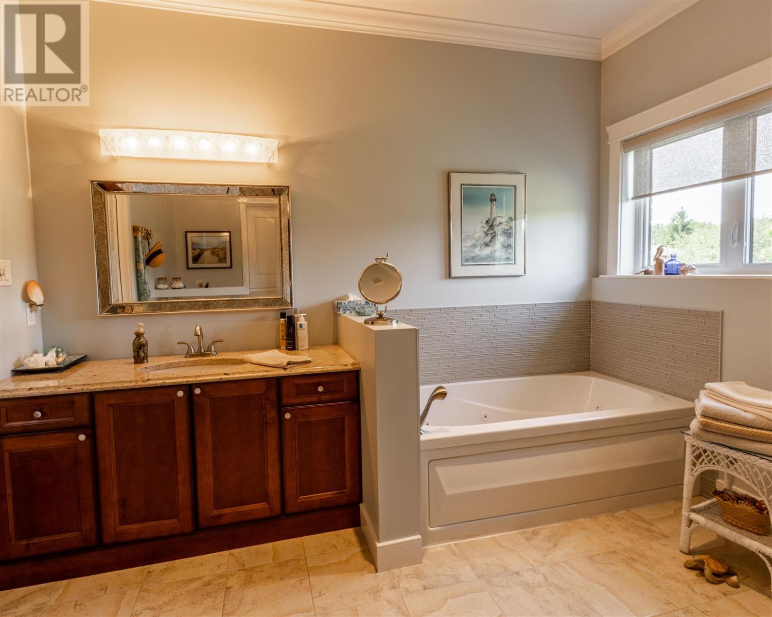 758 Leighs Bay RD - Image 23