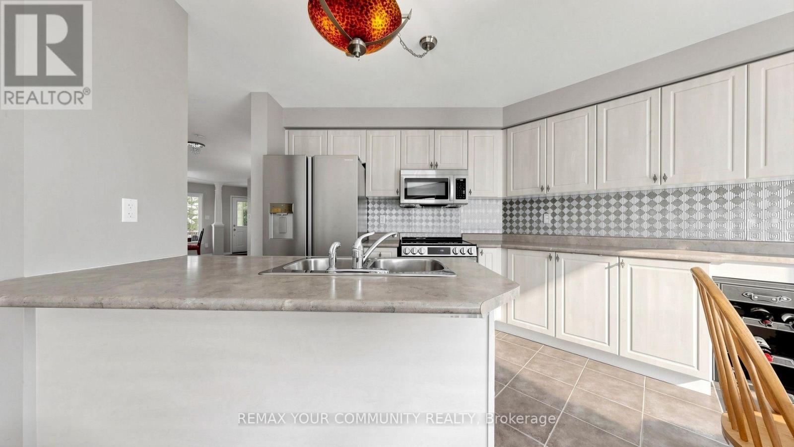 230 HAMMERSLY BOULEVARD - Image 16