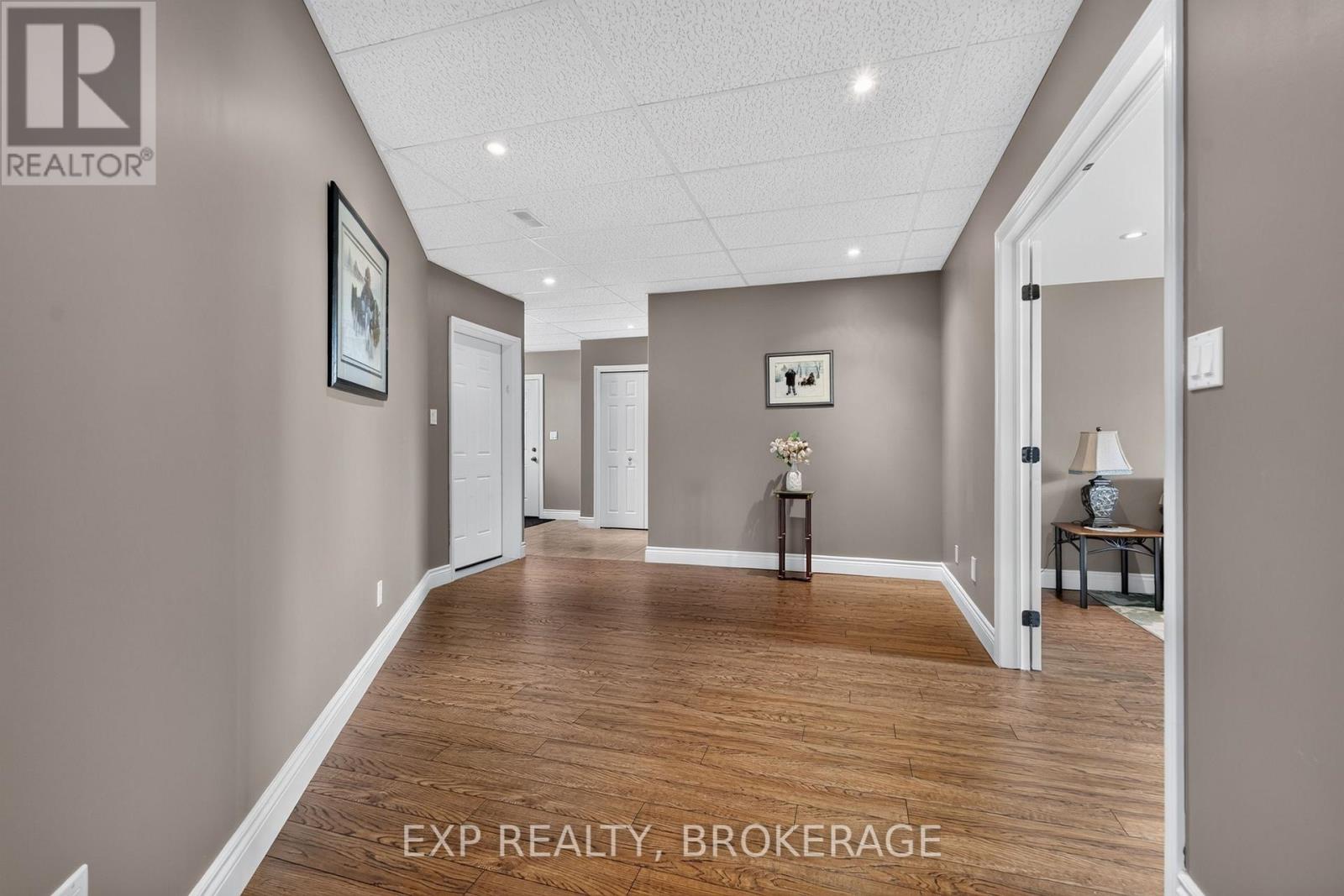 3081 LATIMER ROAD - 37