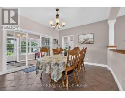 Kitchen - 3081 Latimer Road, Frontenac, ON K0H1X0 Photo 9