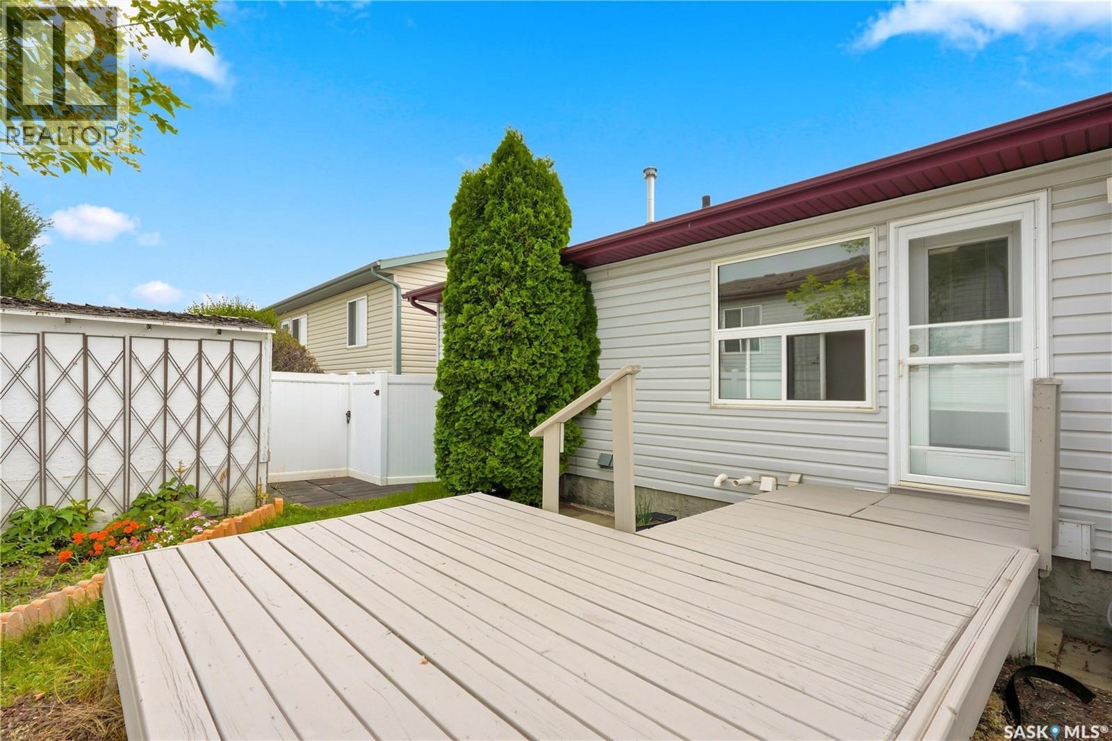 #18 143 Gropper CRESCENT - Image 34