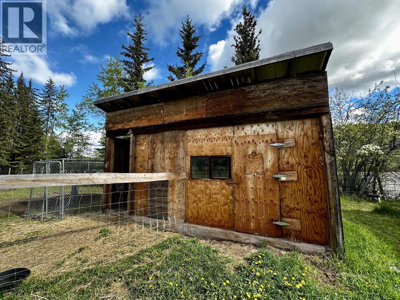 17540 QUICK STATION Road, Telkwa