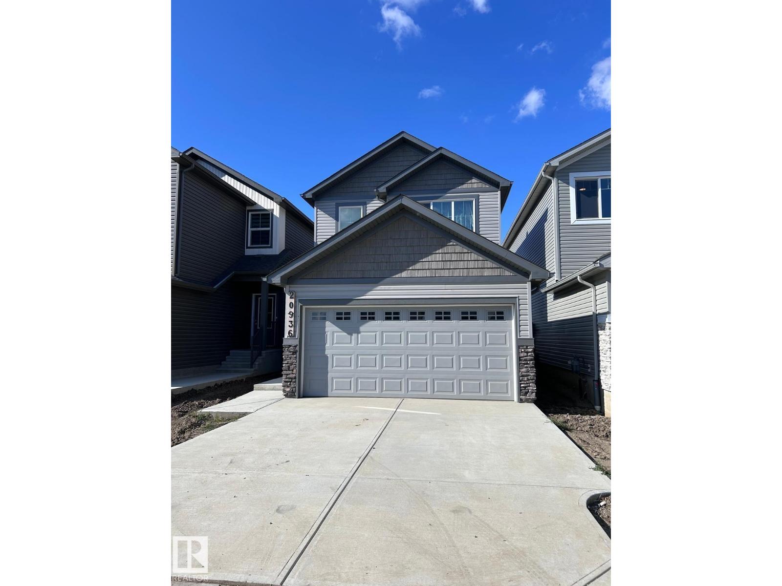 20936 16 AV NW - 26