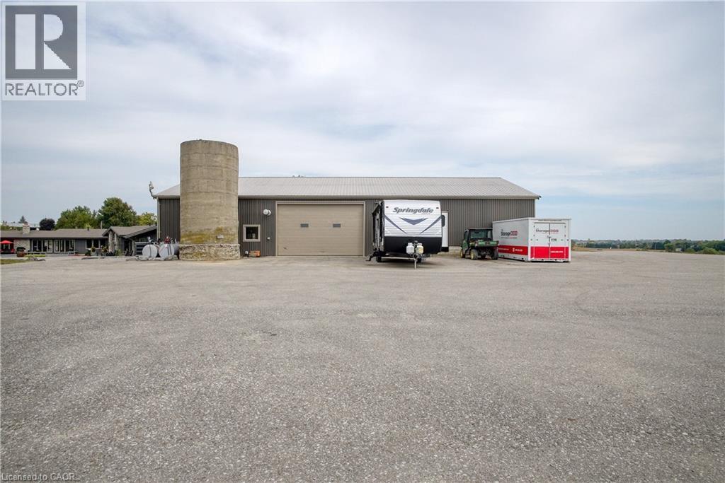 1546 MARYHILL Road - Image 42