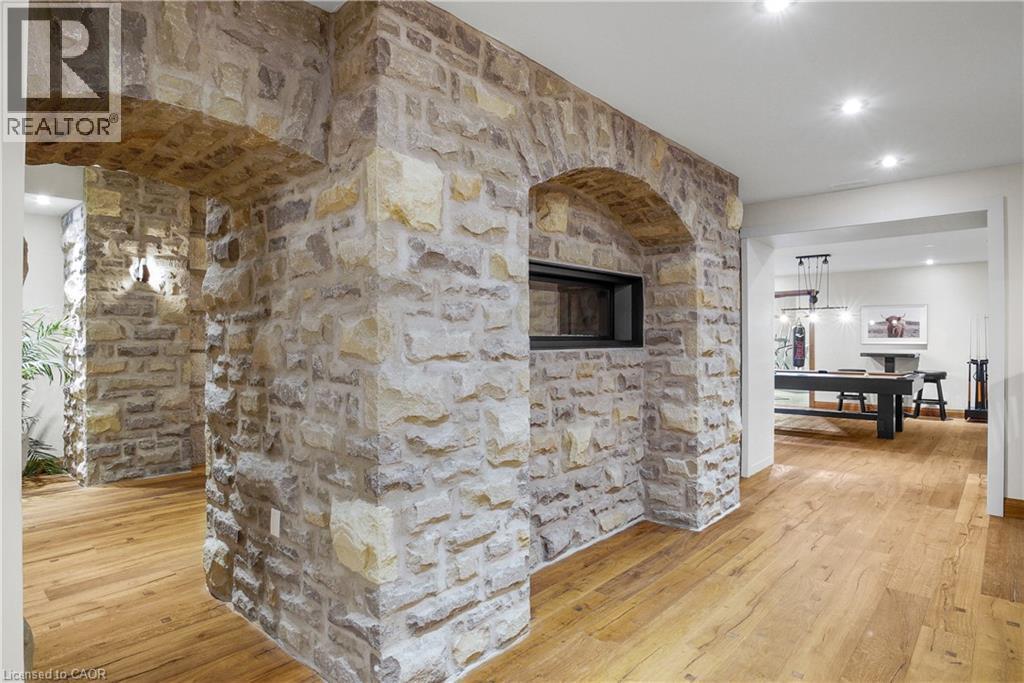 1546 MARYHILL Road - Image 33