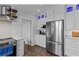 344 Lanark Drive thumbnail 14