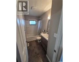 Family room - 215 Central Street W, Warman, SK S0K4S0 Photo 9
