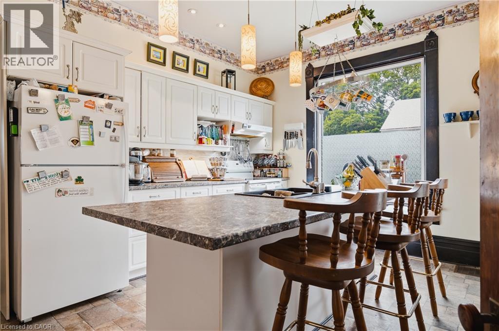 295 LIVINGSTONE Avenue - Image 18