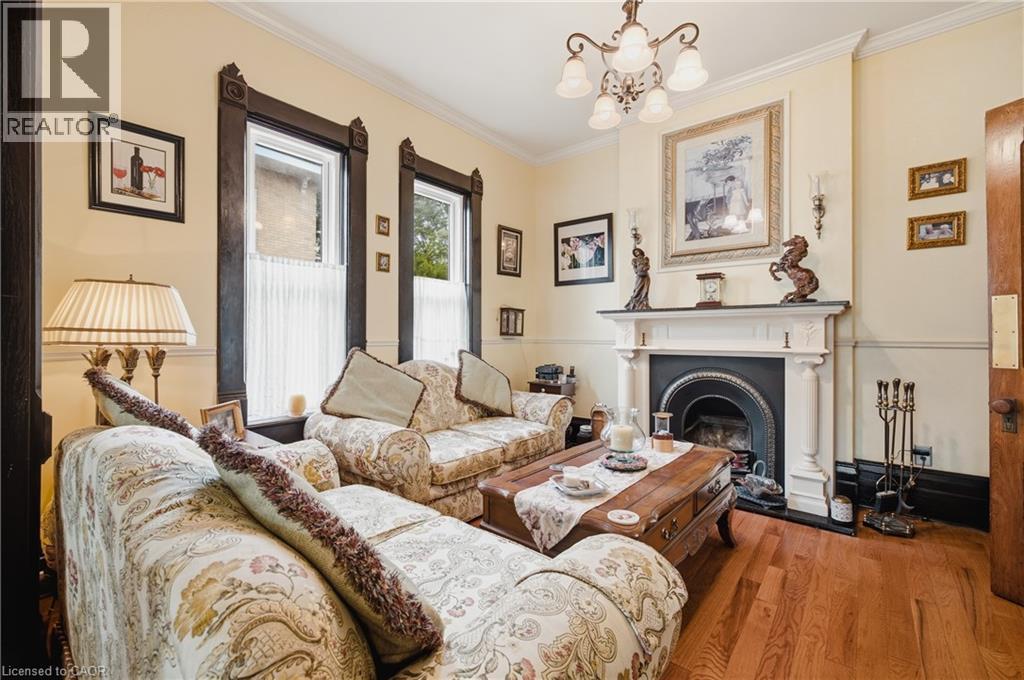 295 LIVINGSTONE Avenue - Image 13