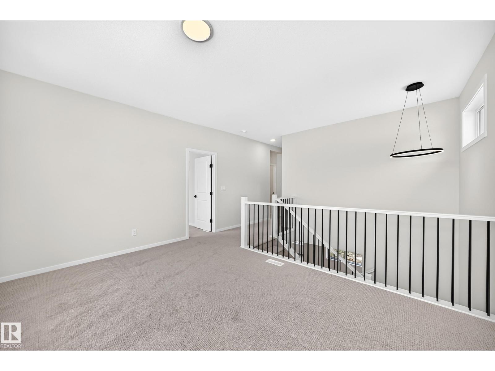 1520 205 ST NW - 50