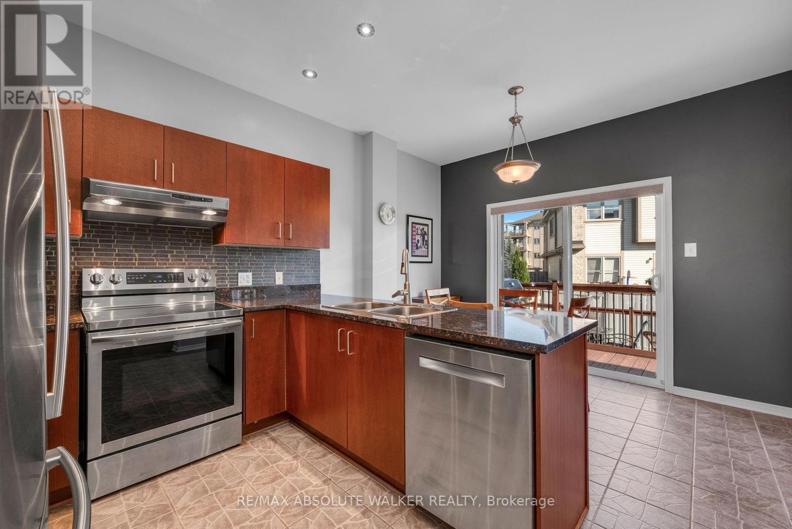 3 Bed, 3 Bath House for Sale in Ottawa – 1046 FIELDFAIR WAY, Ottawa – MLS# X13687518 - Image 12