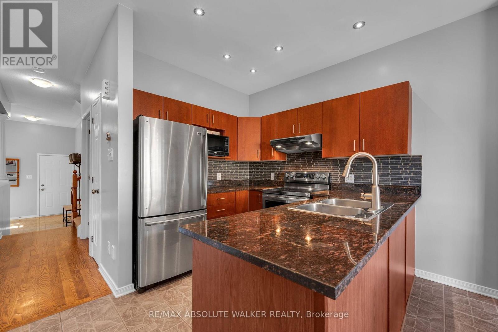 1046 FIELDFAIR WAY - 14
