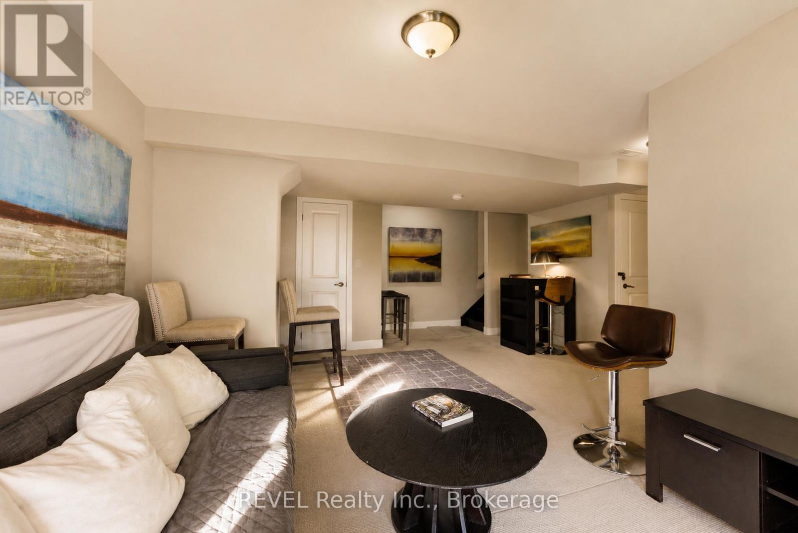 67 ROCKMOUNT CRESCENT - Image 27