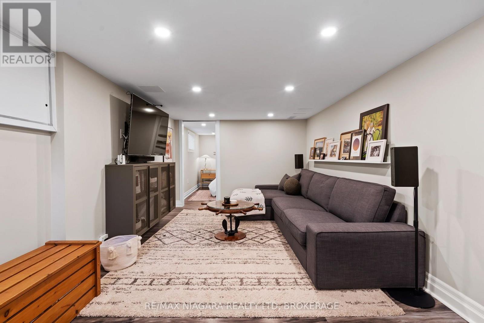 66 HIGHLAND AVENUE - Image 20