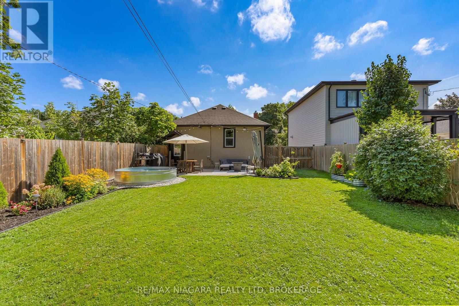 66 HIGHLAND AVENUE - 28