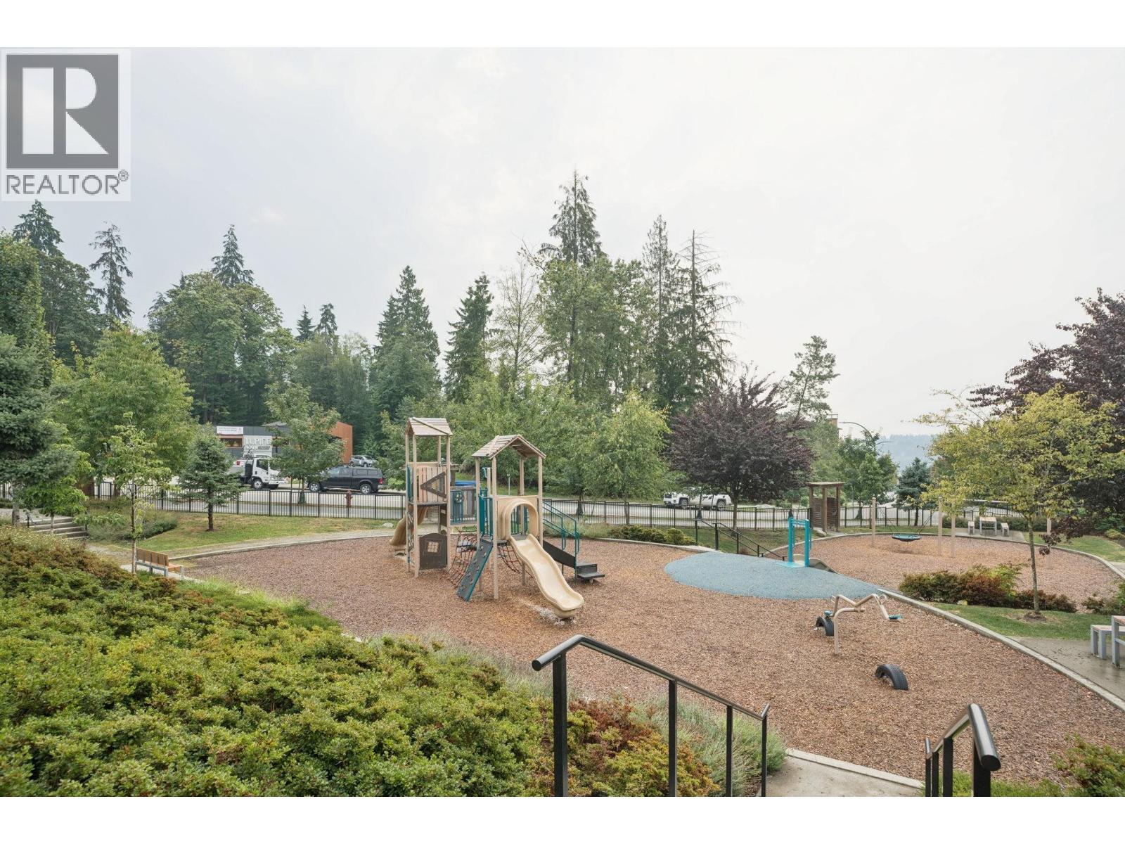 16 3596 SALAL DRIVE, North Vancouver