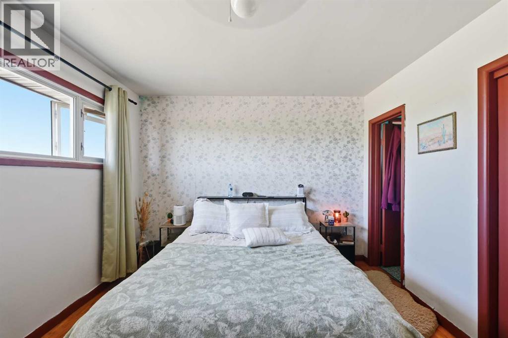 250082 Range Road 230 - 21