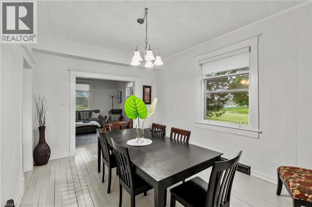 1068 NIAGARA STONE Road - Image 12