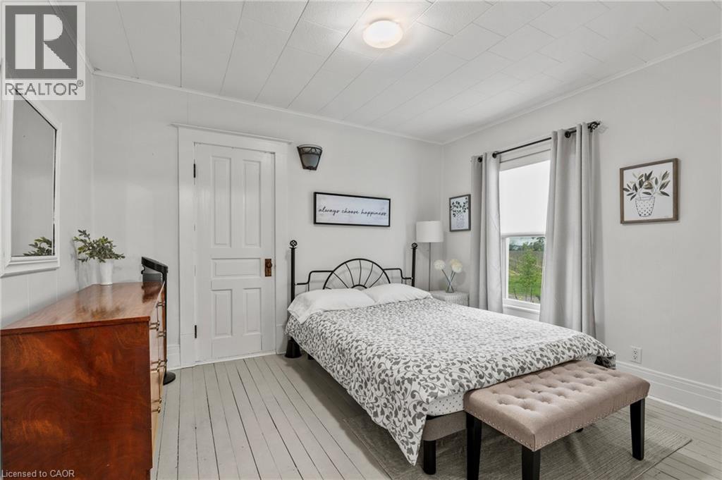 1068 NIAGARA STONE Road - Image 21