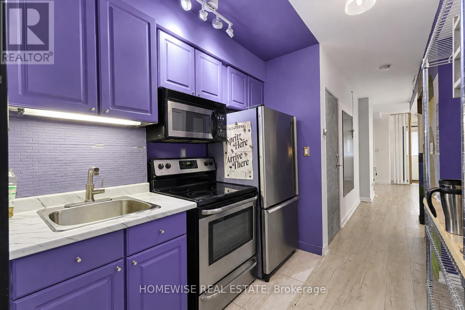 476 KING STREET E - 34