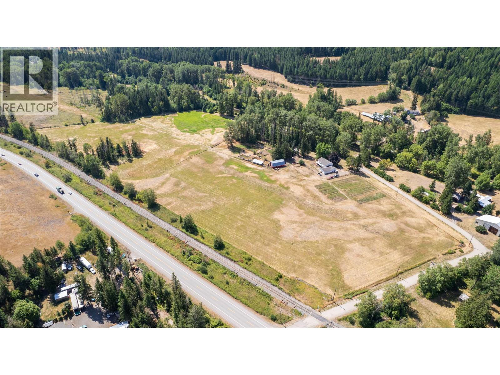 3545 Shaw Road, Falkland