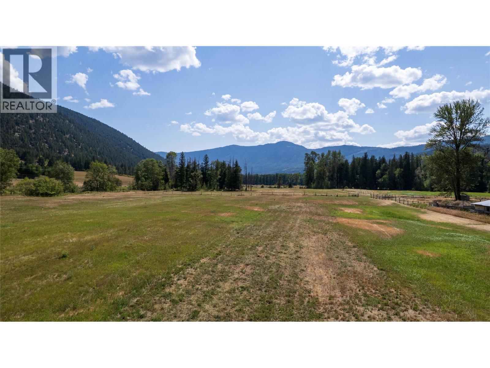 3545 Shaw Road, Falkland