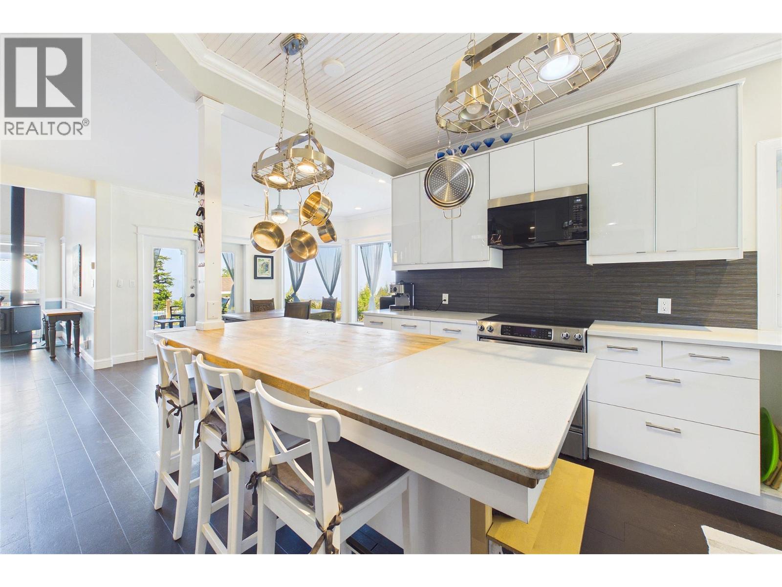 114 BEAR END Road, Penticton
