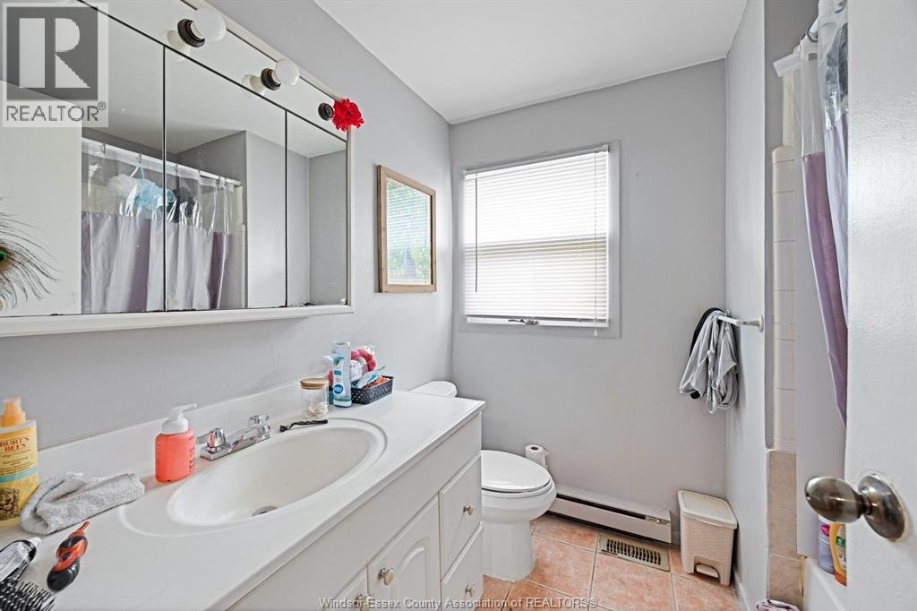 #11 2755 MEADOWBROOK - 16