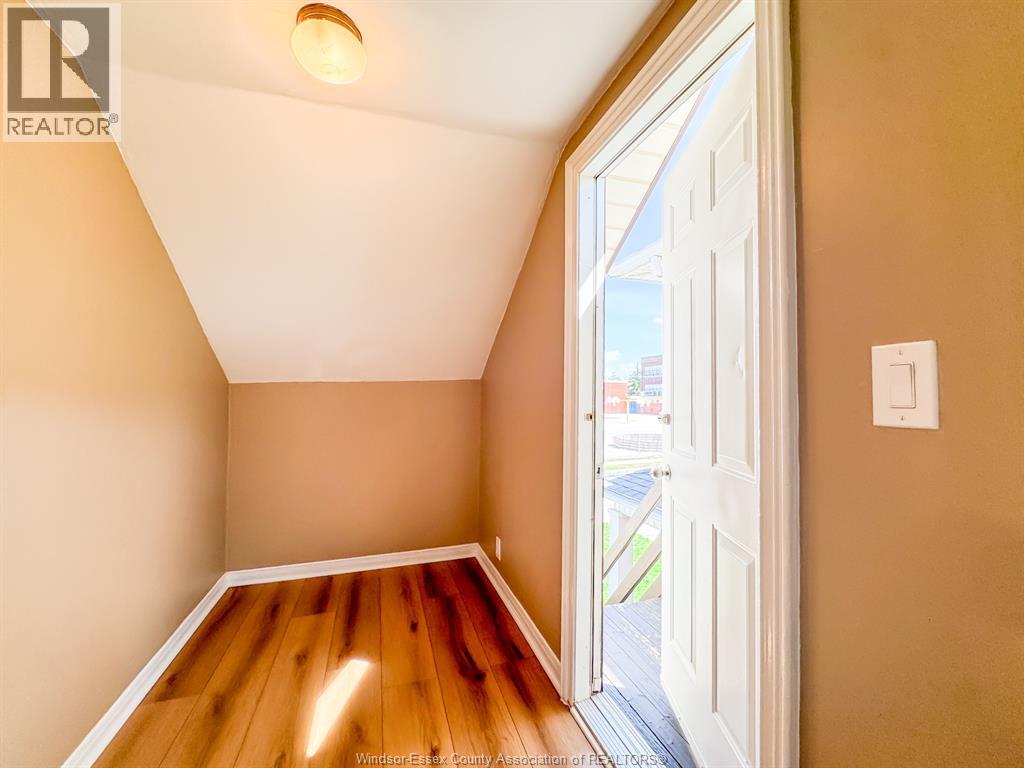 #UPPER 1351 MARENTETTE Avenue, Windsor, Ontario, N8X4C9, Windsor, Ontario — photo 5 of 5