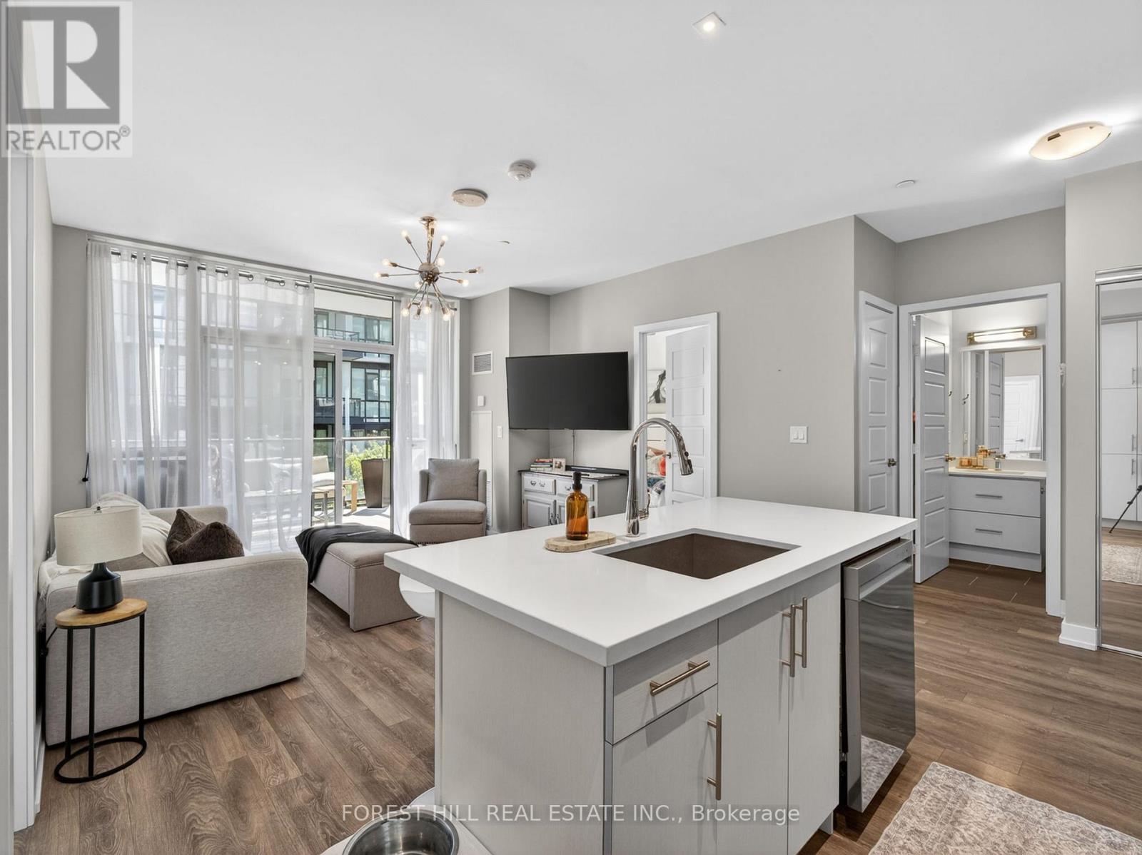 #133 375 SEA RAY AVENUE - Image 6