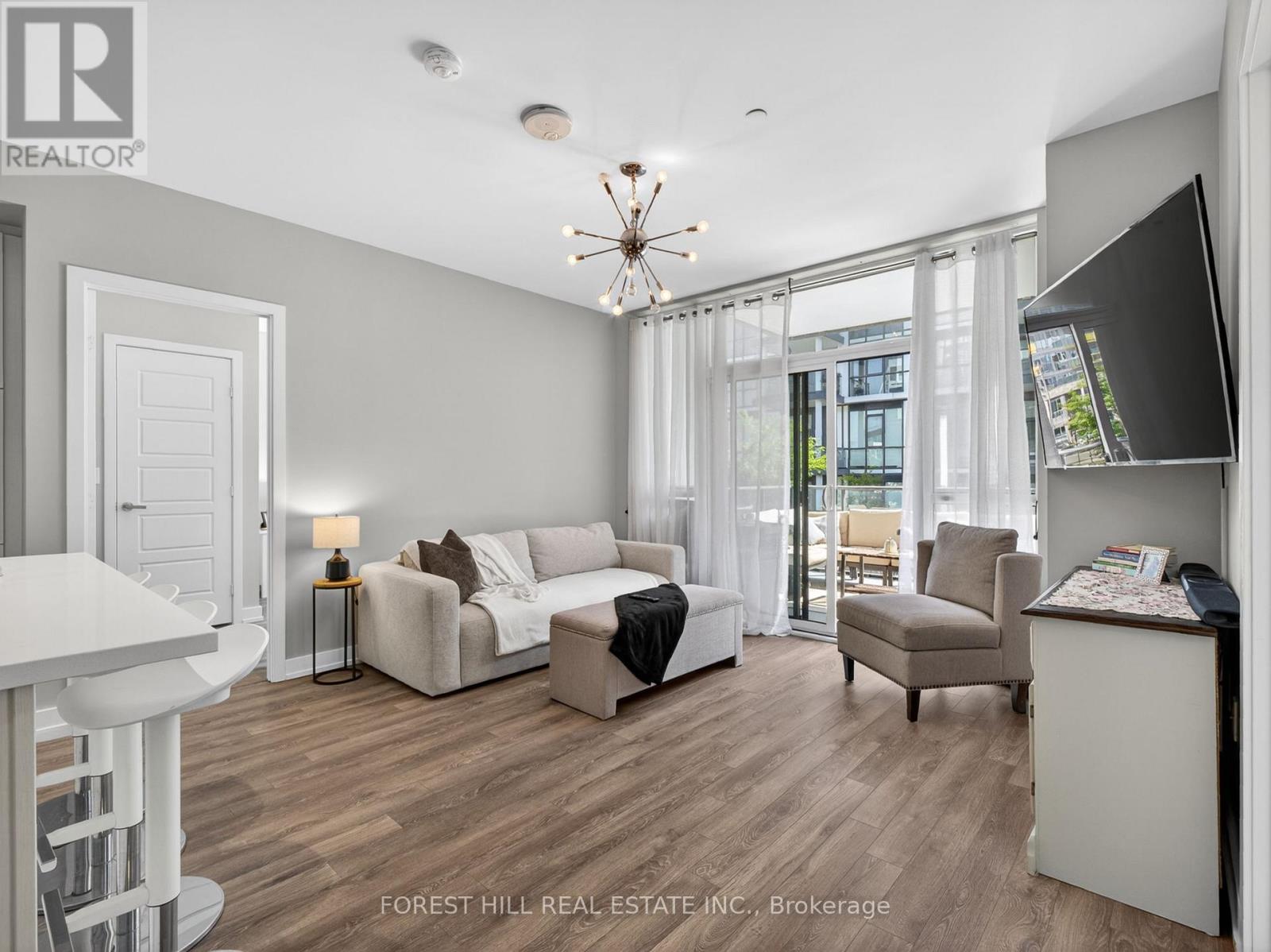 #133 375 SEA RAY AVENUE - Image 8