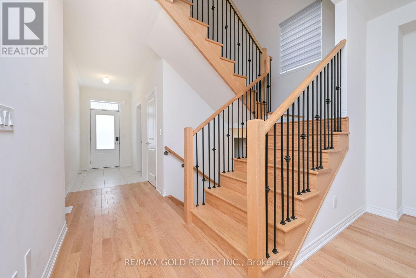 1345 DAVIS LOOP - 17