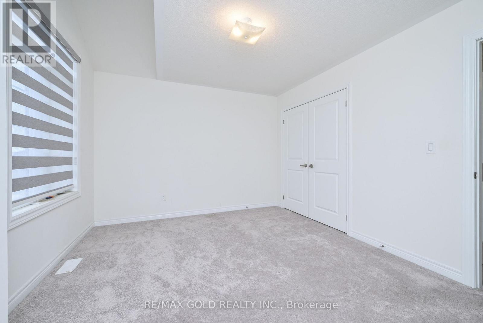 1345 DAVIS LOOP - 23