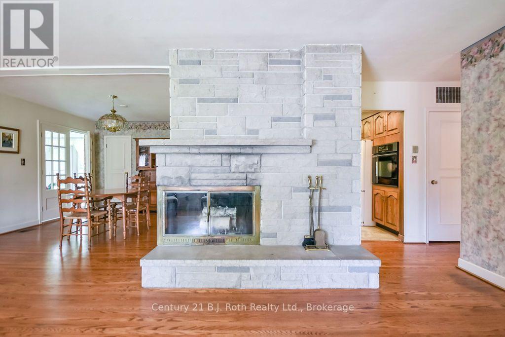 26 DALTON CRESCENT N - Image 10