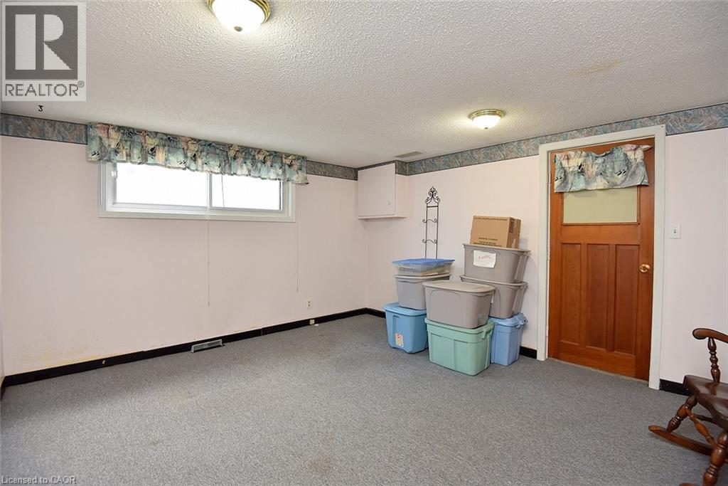 23 SHERWOOD Rise - 21