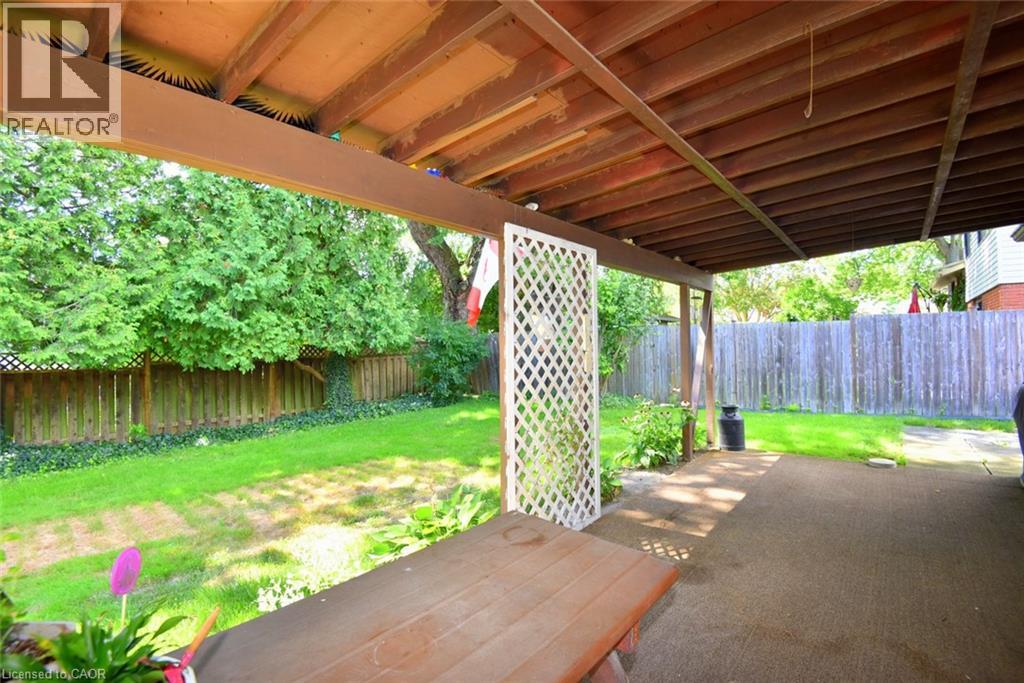 23 SHERWOOD Rise - Image 25