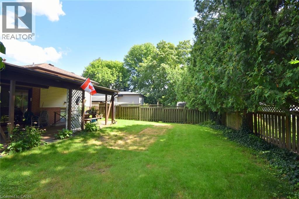 23 SHERWOOD Rise - 26