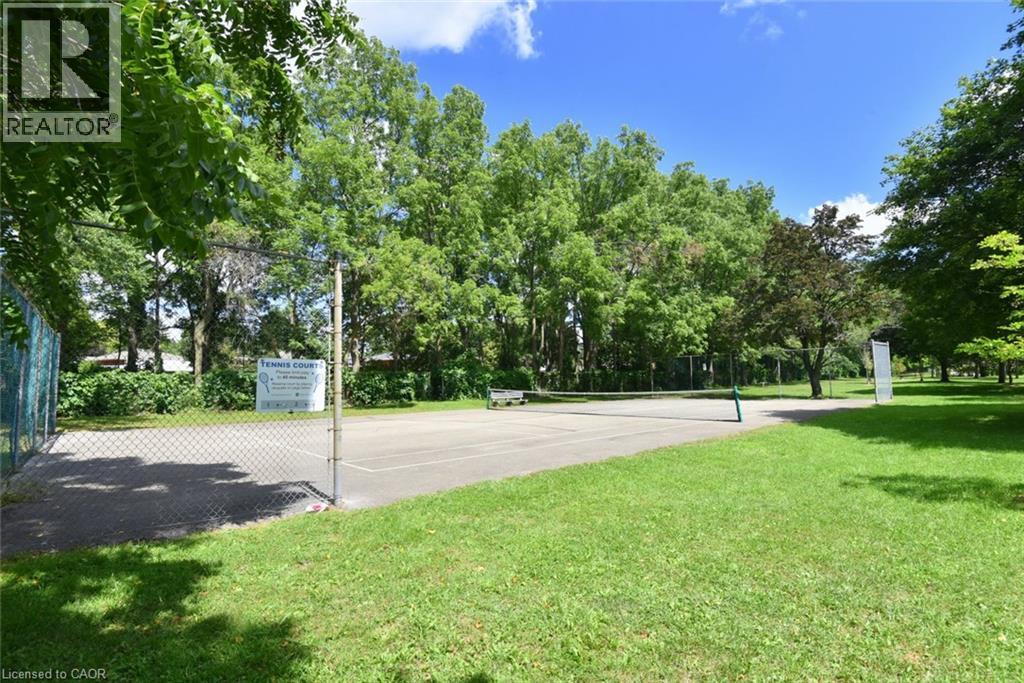 23 SHERWOOD Rise - Image 33
