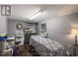 152 Highland Street, Dysart Et Al, ON K0M1S0 Photo 10